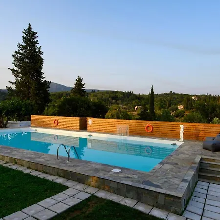 Grand Roubana Villa Gazatika