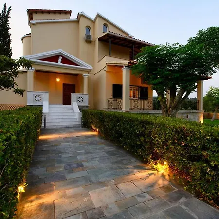 Grand Roubana Villa *