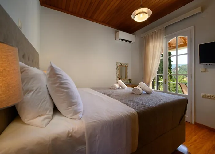 ヴィラ Grand Roubana Gazátika