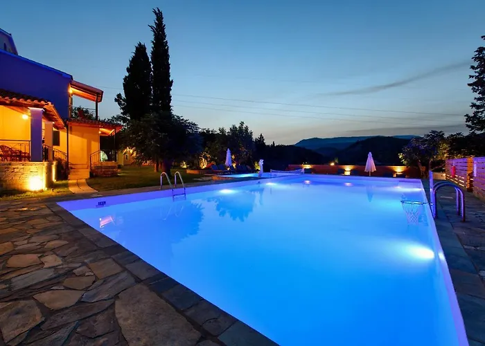 Willa Grand Roubana *